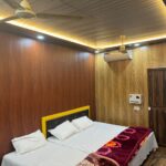 Comfortable Rooms Hotel in Naimisharanya