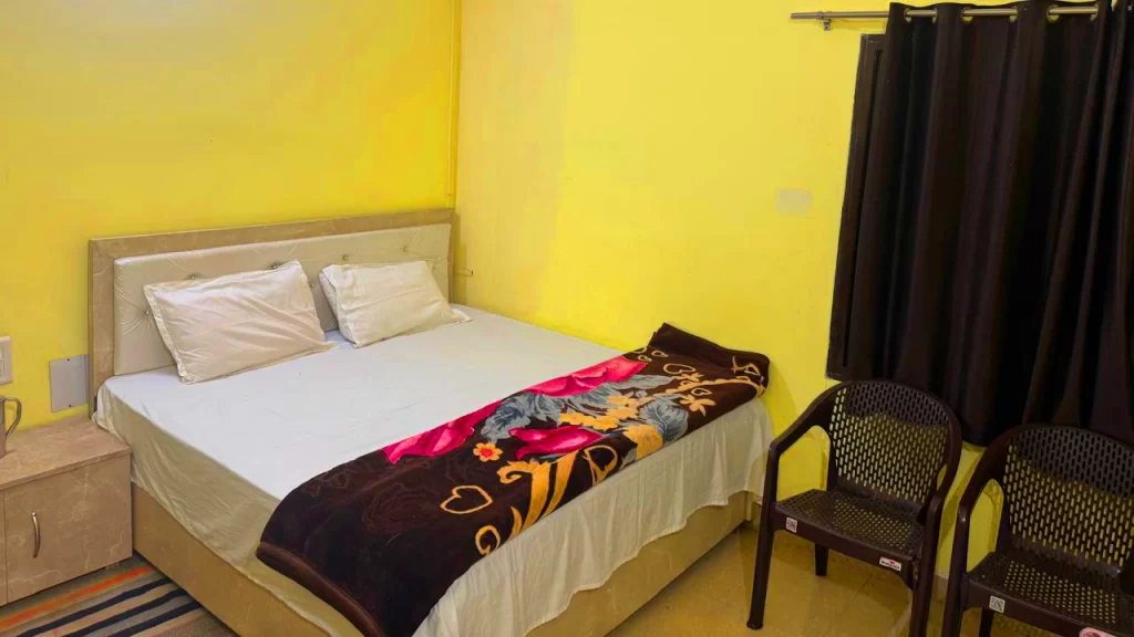 Non AC rooms in naimisharanya