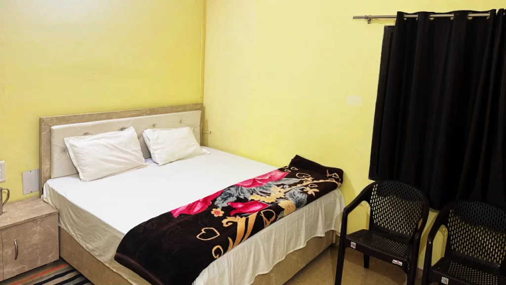 Naimisharanya Hotel Booking Made Easy – Near Chakra Tirth